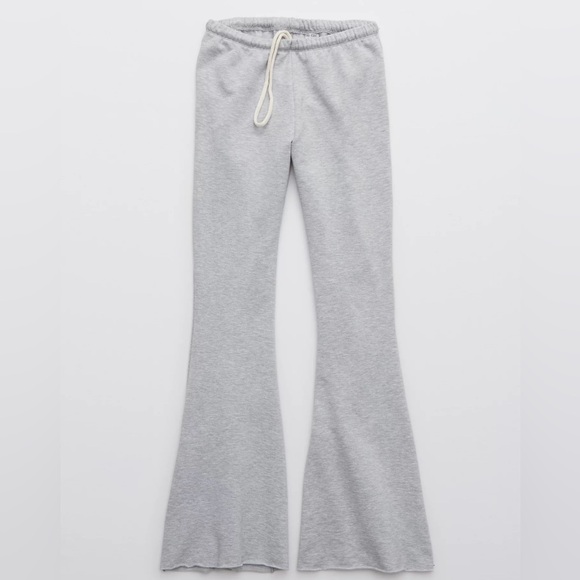 aerie Pants - OFFLINE By Aerie OTT Fleece Super Flare Pant Sz M
